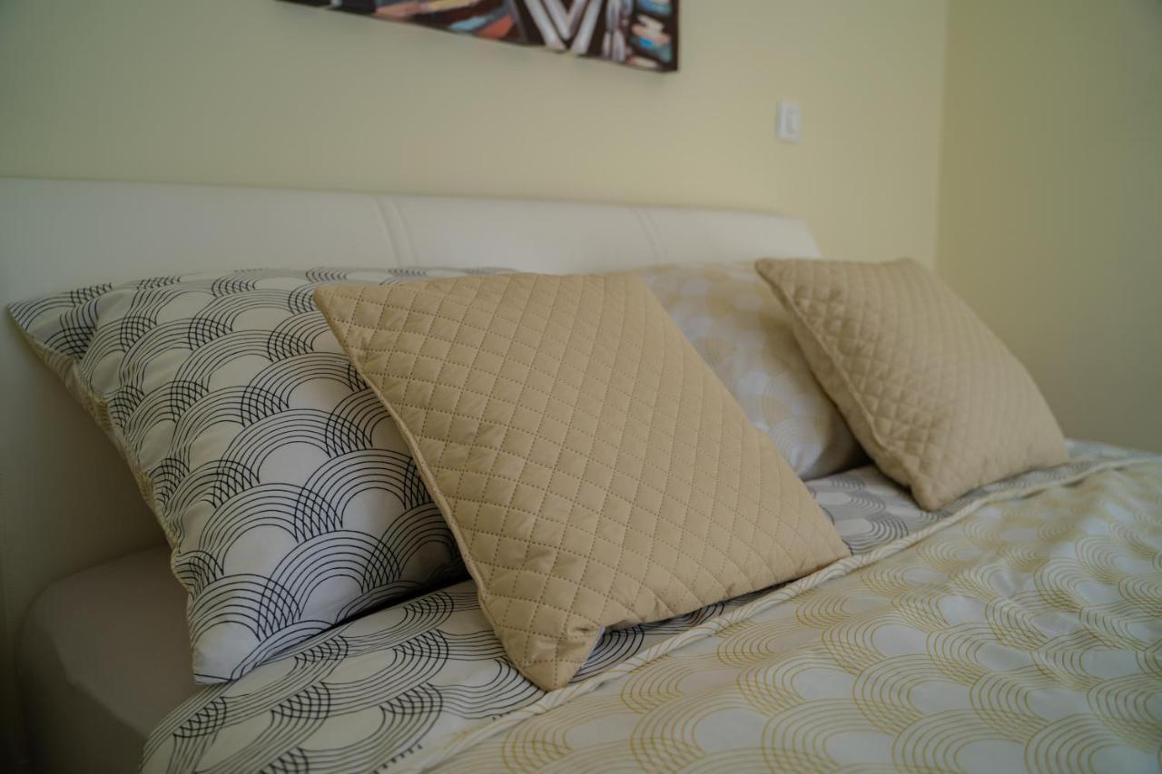Apartment Laurel Tisno